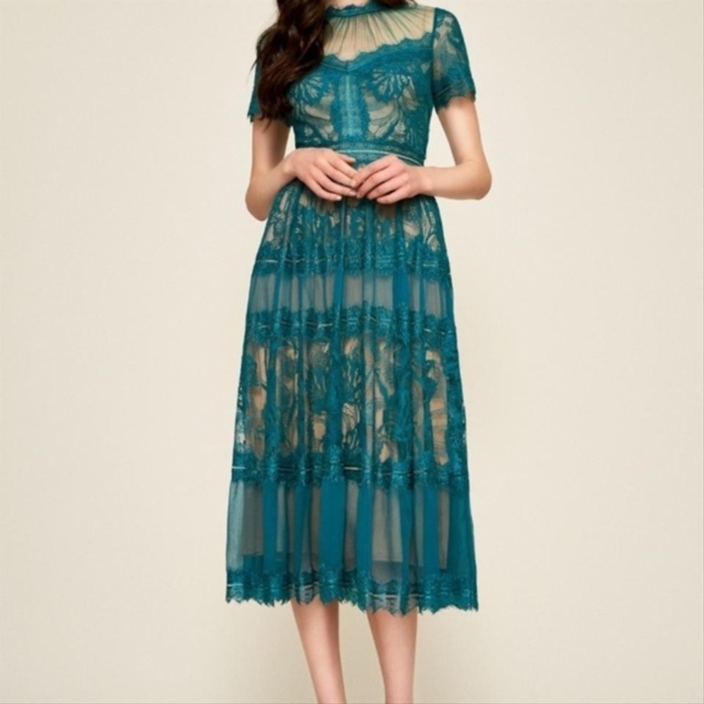 Tadashi Shoji Camilla Green/Teal Tea Length Dress